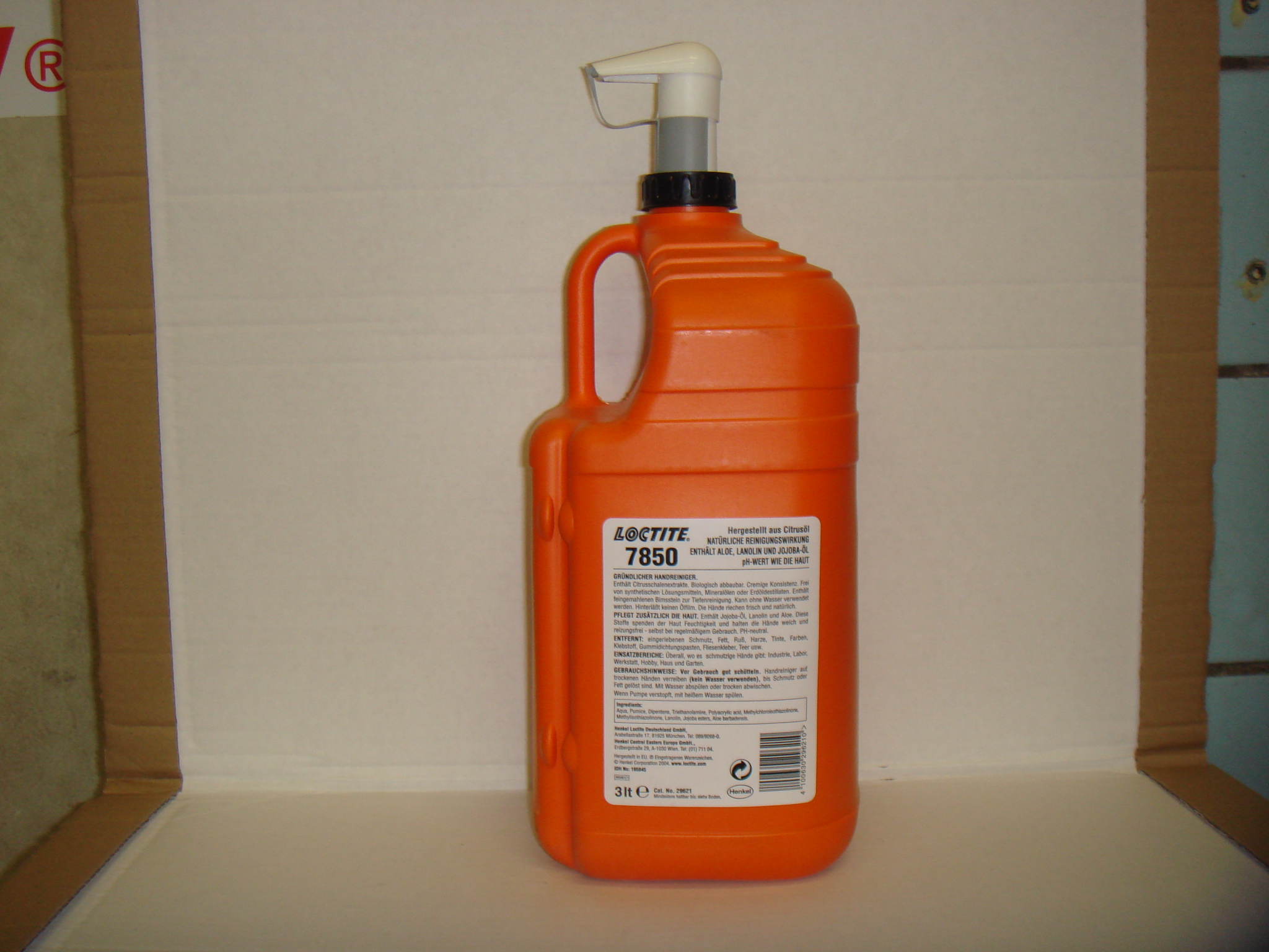 Купить Loctite 195845 Очищающий крем для рук (3л.канистра с дозатором)